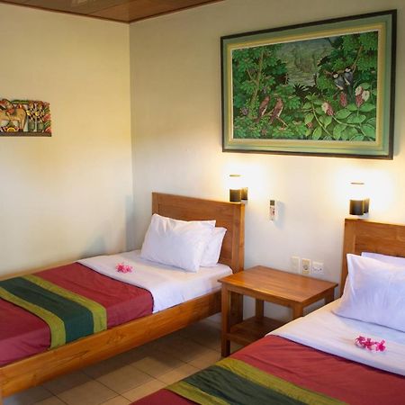 Flamboyan Hotel Kuta Lombok Esterno foto